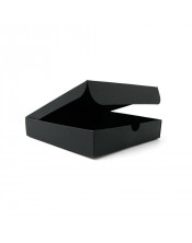 Квадратная подарочная коробочка черного цвета