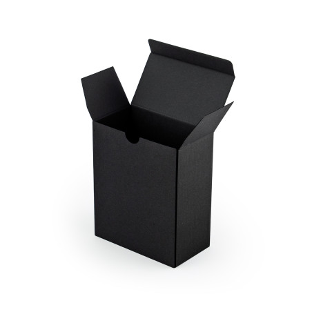 Чёрная продолговатая коробка