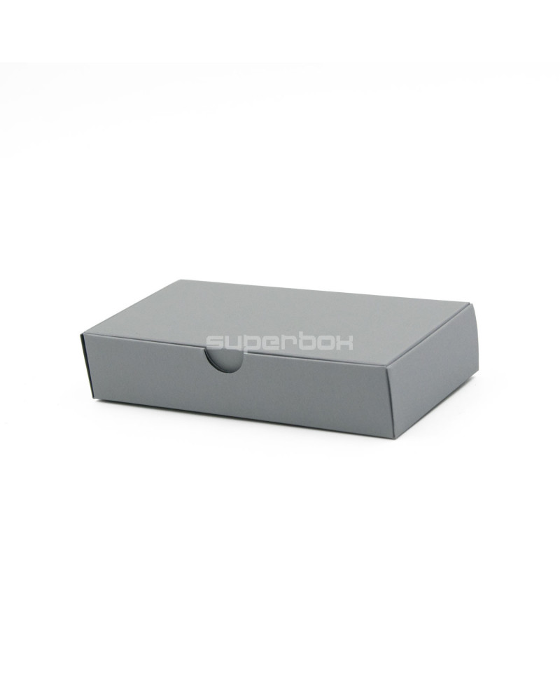 Подарочная коробка из серого декоративного картона