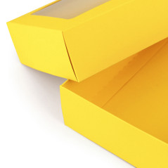 Kaheosaline kollane papist kinkekarp aknaga | 200x110x50 mm | Superbox