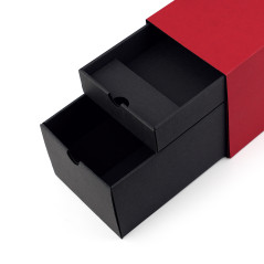 Punane piklik kinkekarp pudelile kahe sahtliga, 320x108x90 mm