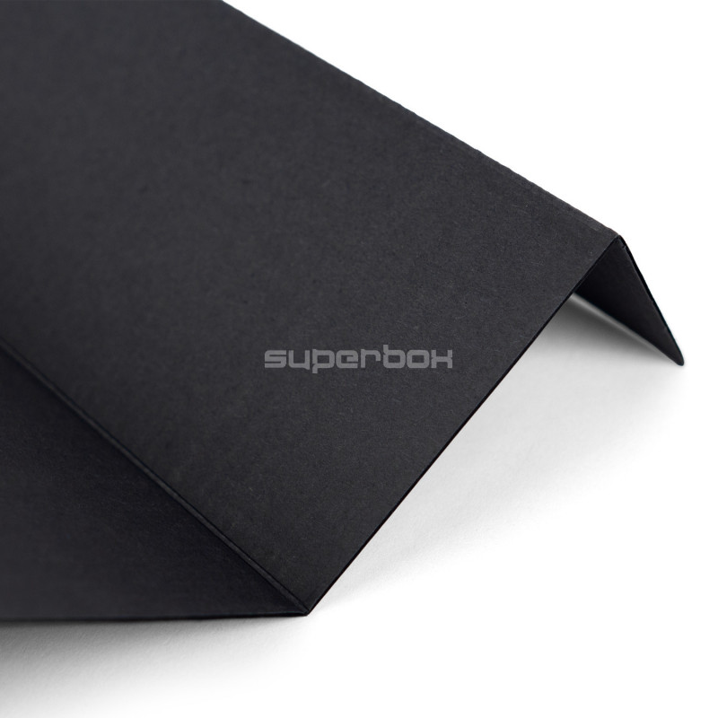 Черный V-образный вкладыш для упаковки бутылок