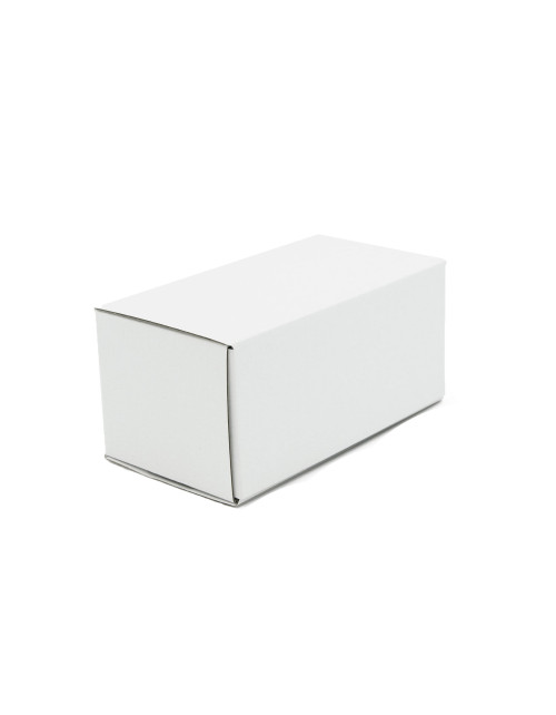 Прямоугольная упаковочная коробка белого цвета