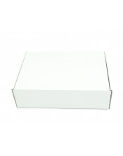 Белая коробка размера A4