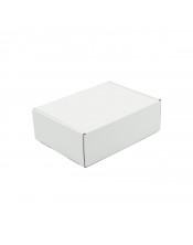 Белая коробка формата A5