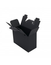 Небольшая подарочная коробка-чемодан черного цвета с ручкой