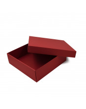 Большая квадратная подарочная красная коробка высотой 10 см