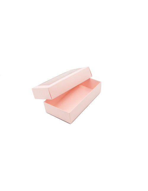 Светло-розовая подарочная коробочка из картона с крышкой и окошком