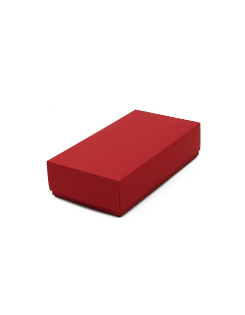 Punane kaheosaline kartongist kinkekarp