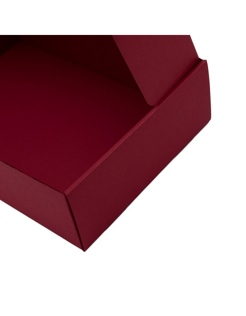Ярко-красная подарочная коробка формата А4 для продуктов
