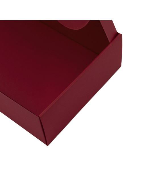 Удлиненная подарочная коробка черного цвета для бутылки вина