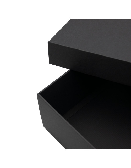 Suur neljakandiline musta värvi 10 cm kõrgune kinkekarp