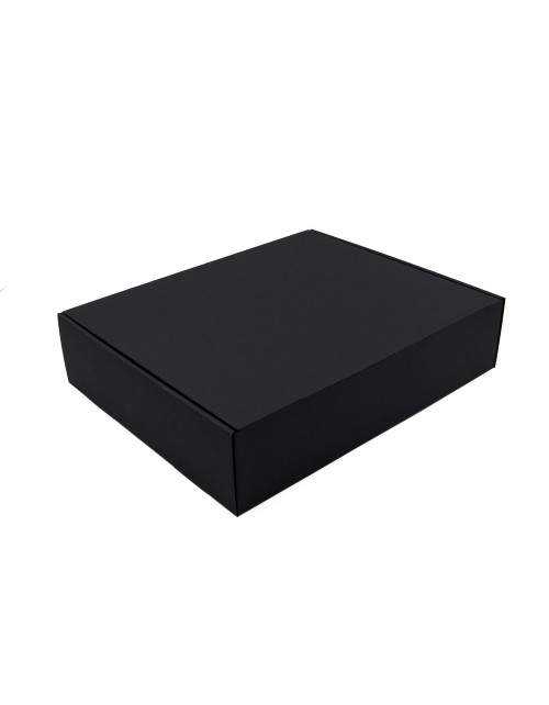 Черная подарочная коробка для пледа или постельного белья