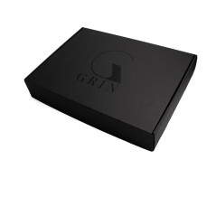 Quick Closing Large Black Box for Packing Clothes