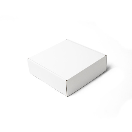 Elegant White Small Gift Box, 6 cm Height