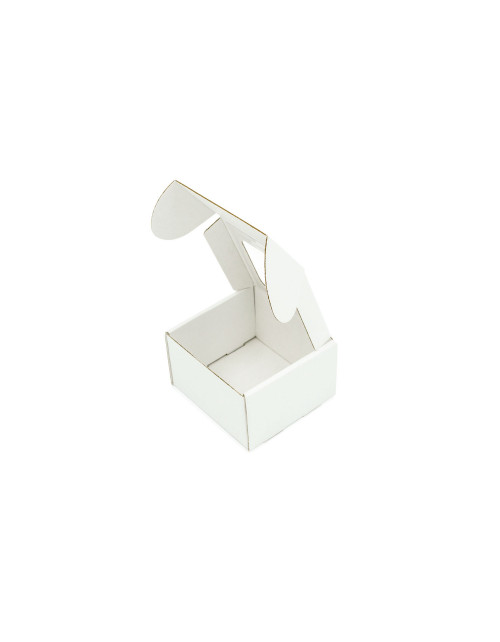 Белая кубическая мини-коробочка