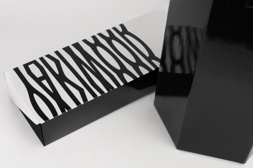 Элегантные коробки, покрытые глянцевой ламинацией