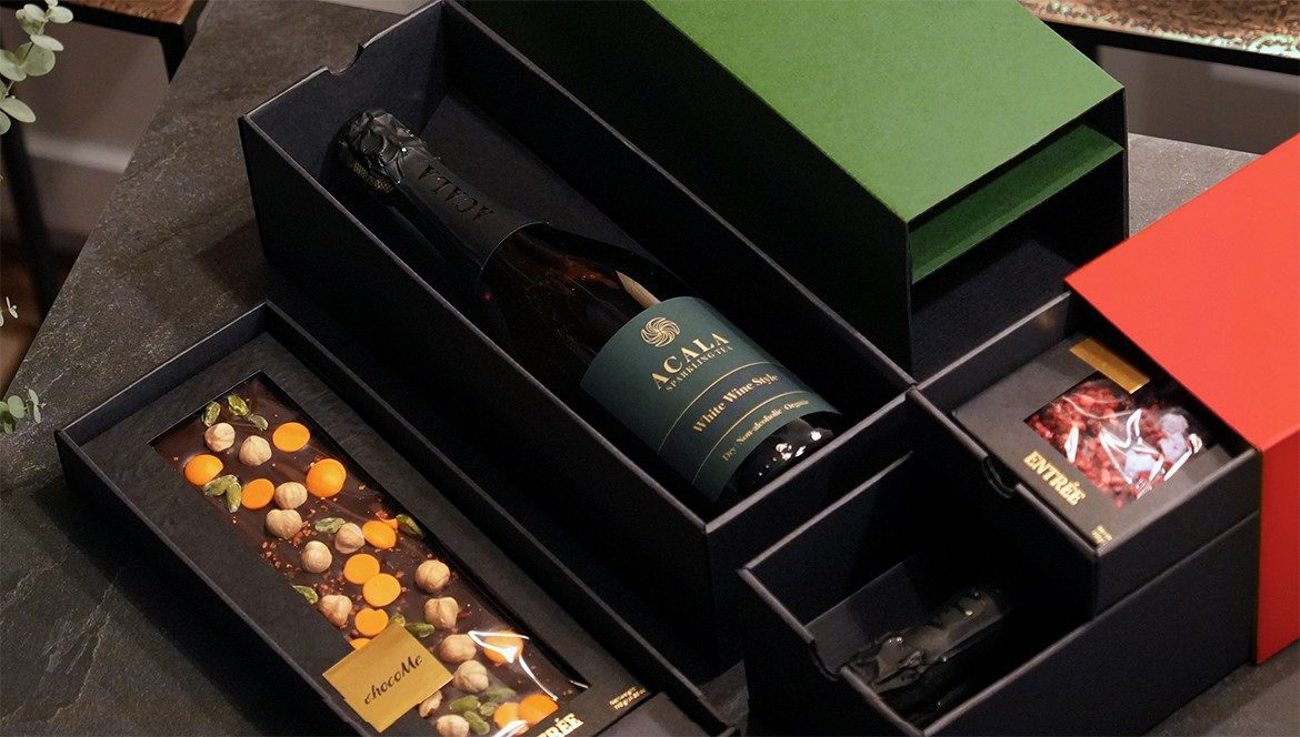 SUPERBOX новые конструкции подарочных коробок к Рождеству 2025 года